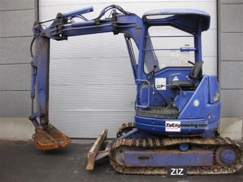 komatsu pc28uu specifications